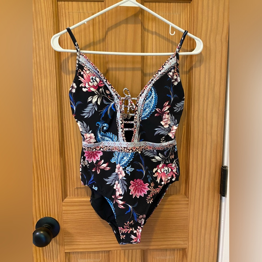 Seafolly - Plunge V Neck One Piece Swimsuit - Black Floral - Size 6 - NWOT!!
